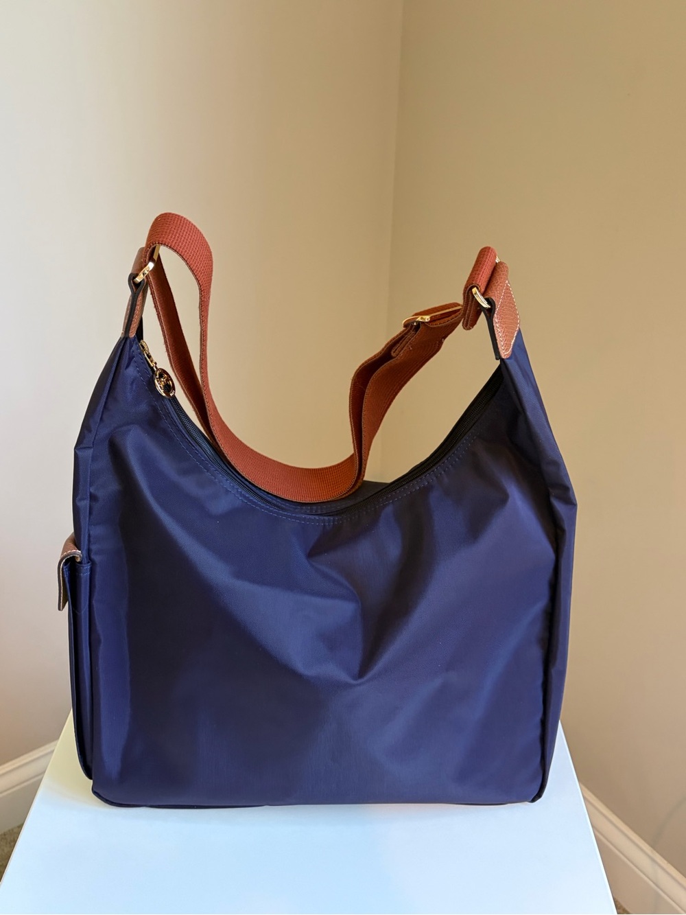 Longchamp Le Pliage Shoulder Hobo Bag - Picture 2 of 15